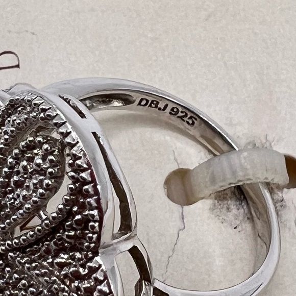 Victoria Townsend Sterling Silver Ring - Picture 4 of 4